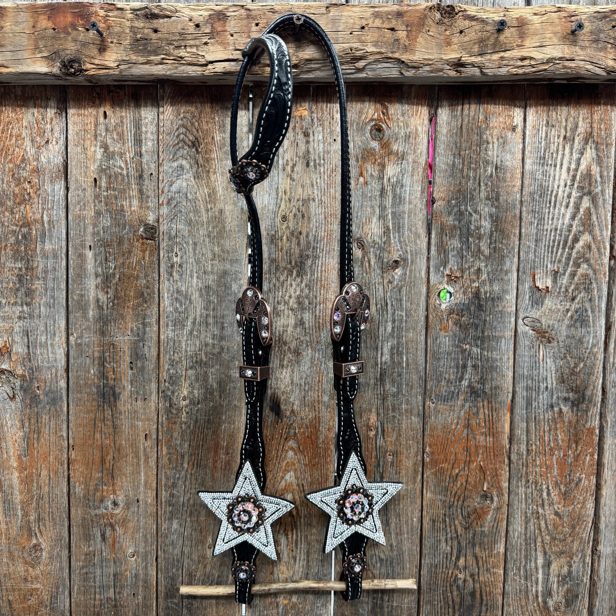 Black Oil Floral Jet and Stars Browband/One Ear Breastcollar Tack Set 