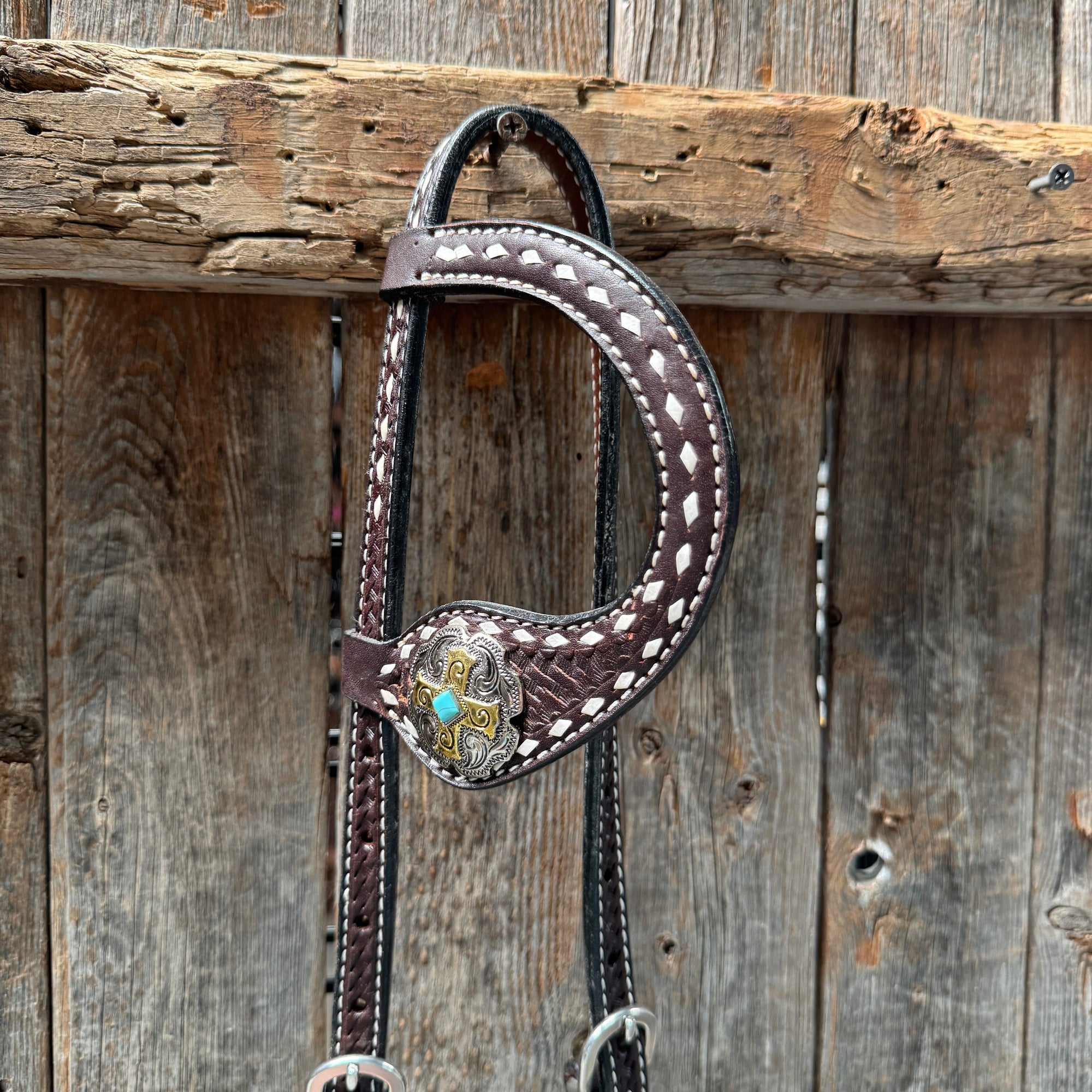 Dark Oil Buckstitch Gold Cross Browband/One Ear and Breastcollar Tack Set 