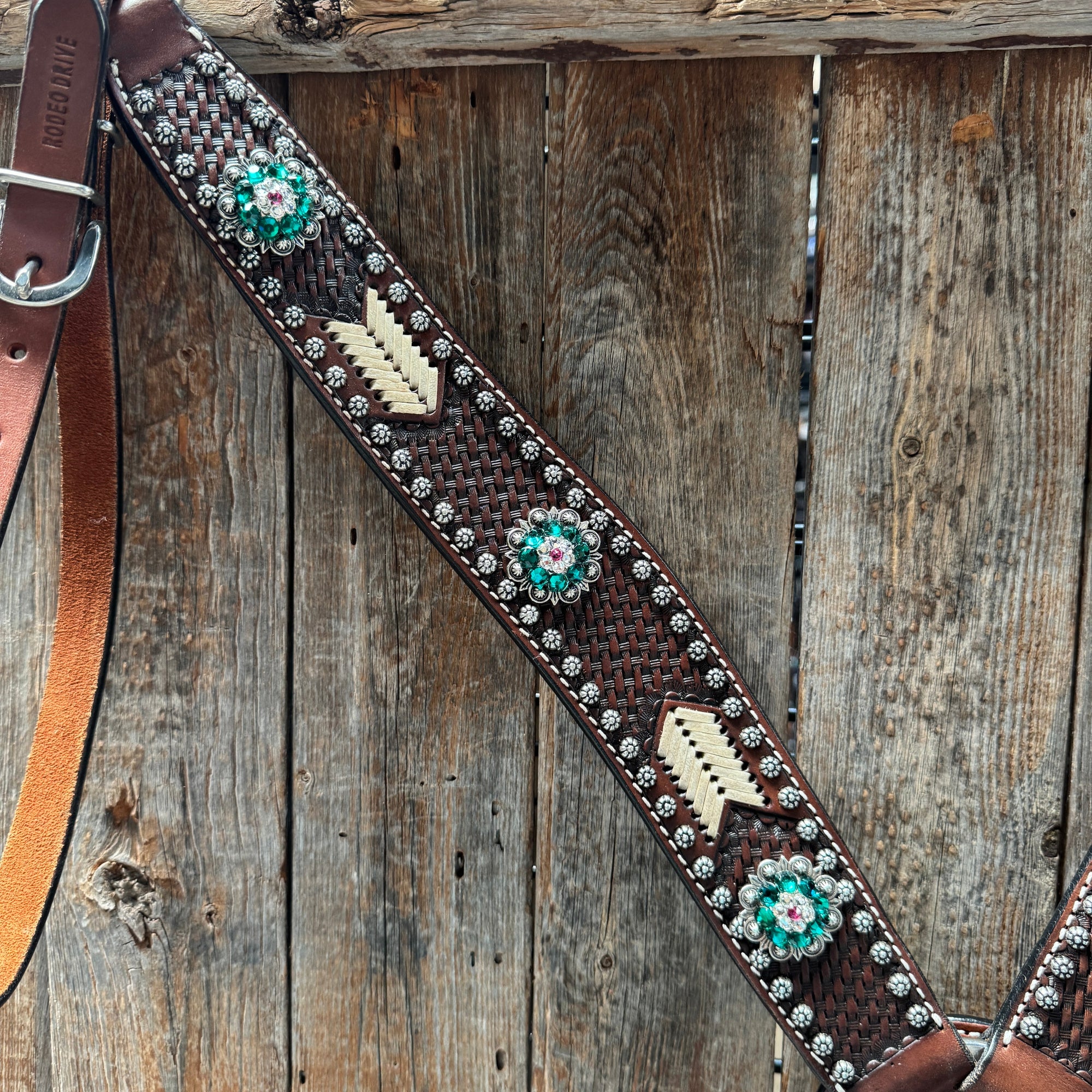 Rawhide Fuchsia, Clear and Emerald One Ear Headstall and Breastcollar Tack Set 