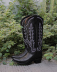 L6282 - WOMEN'S EMBOIDERY BLACK SNIP TOE CIRCLE G COWBOY BOOT