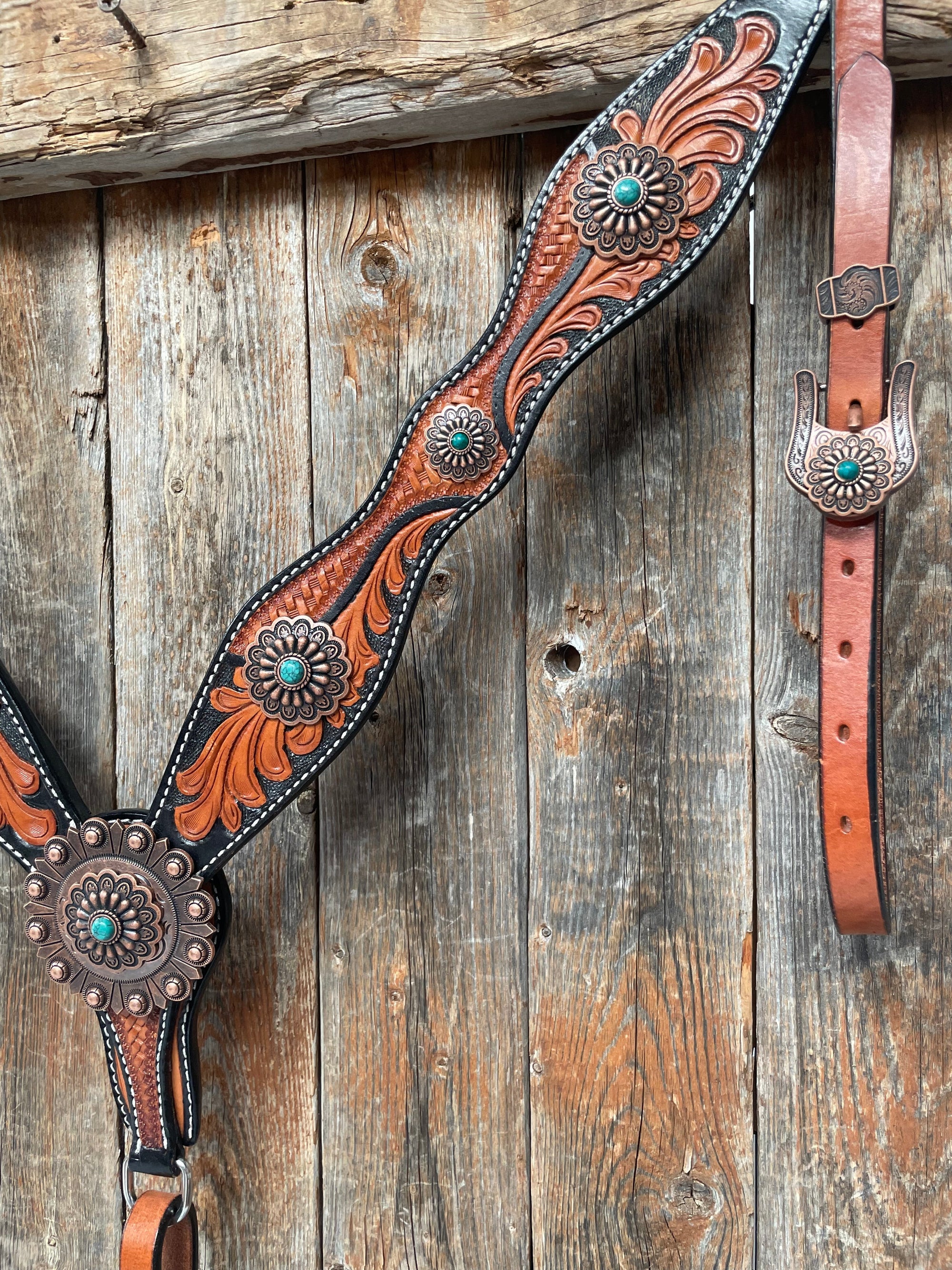 Two Tone Leaf Copper Flower Turquoise One Ear &amp; Breastcollar Tack Set 