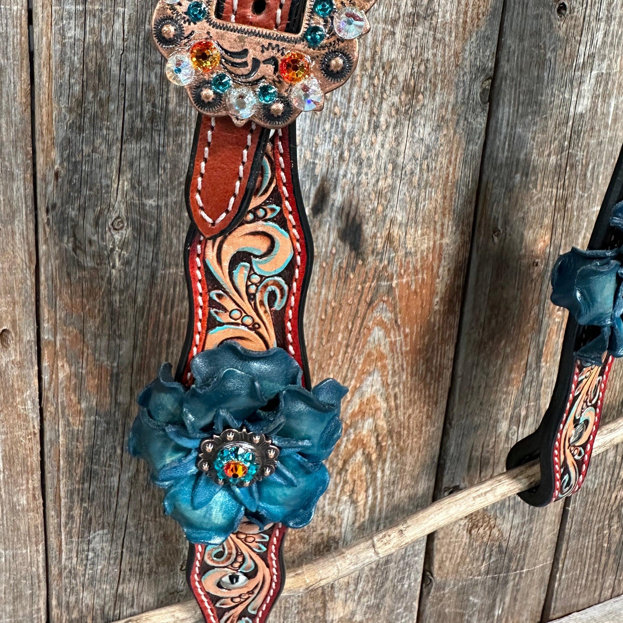 Rust Triangle Turquoise Flower One Ear/ Breastcollar Tack Set 
