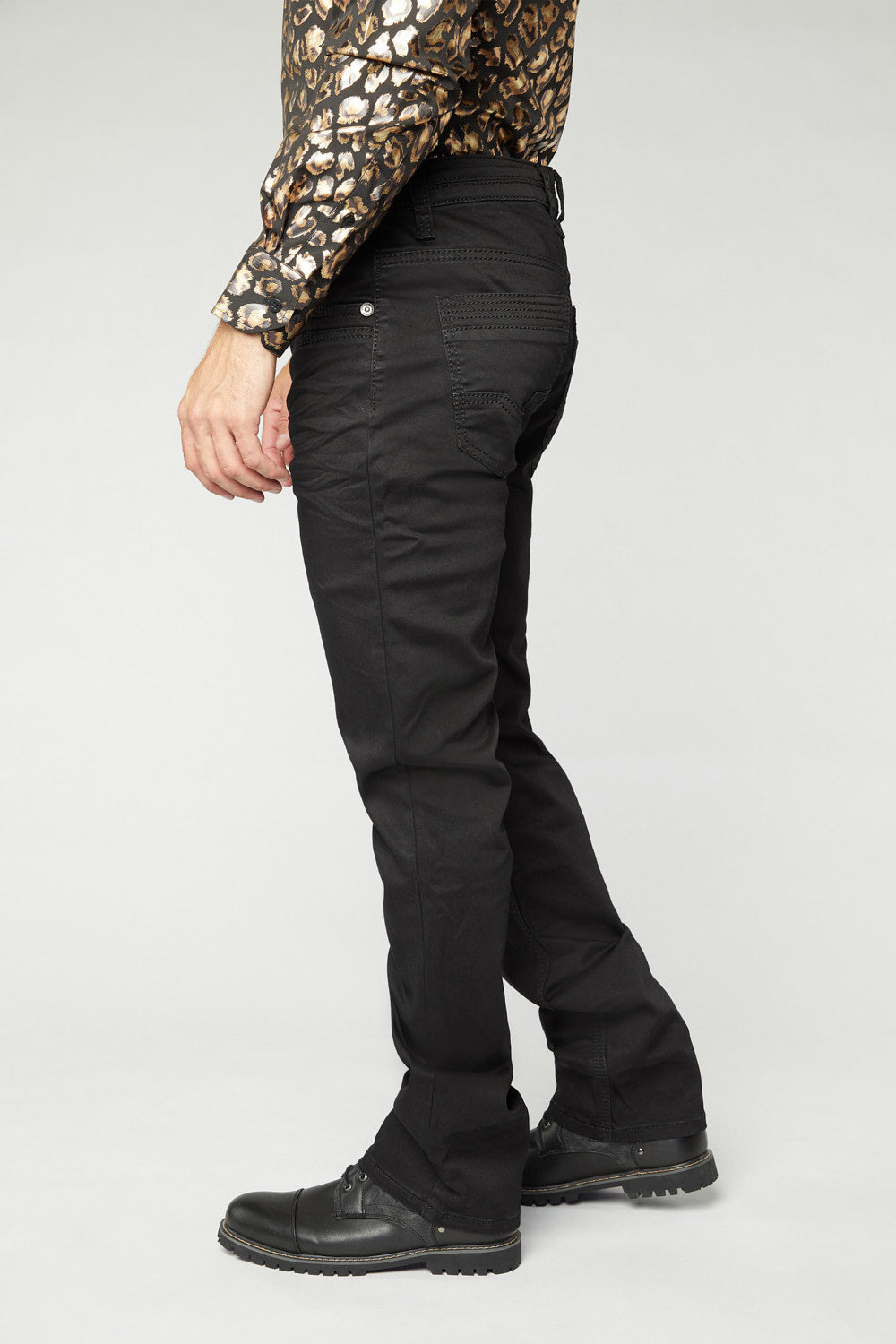 Slade Men&#39;s Black Relaxed Fit Stretch Pants