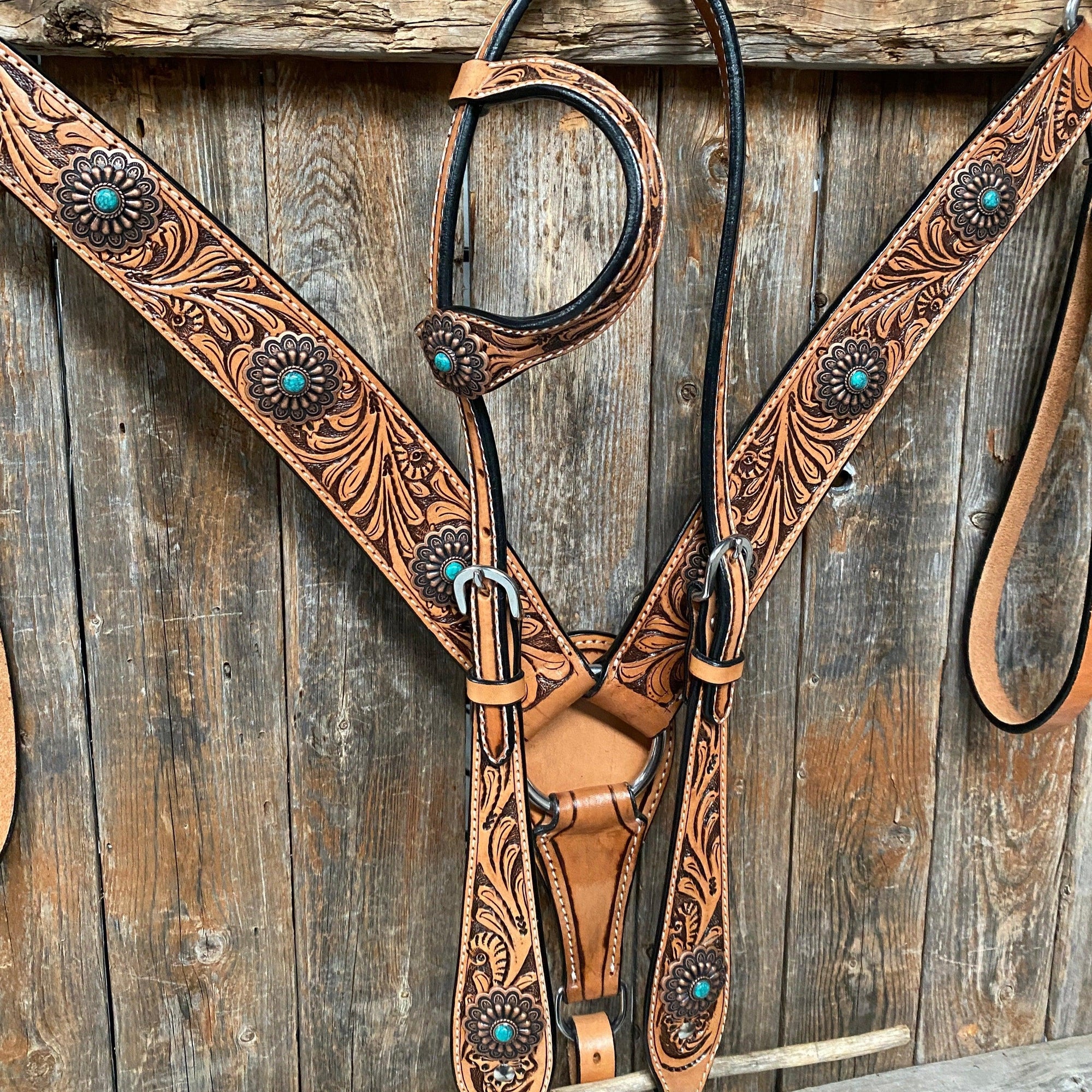 Light Oil Buckaroo Roper Flower Turquoise One Ear &amp; Breastcollar Tack Set 