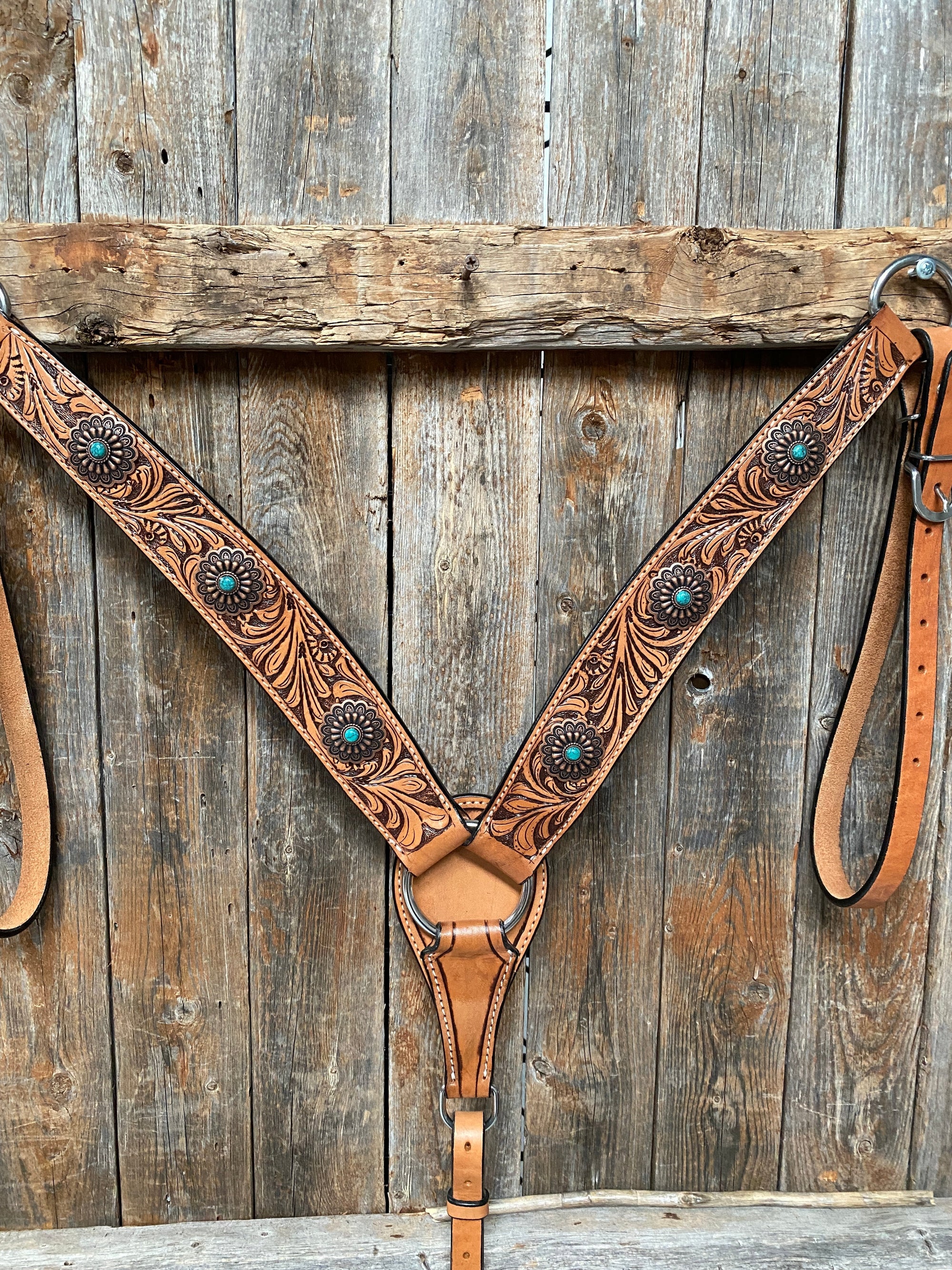 Light Oil Buckaroo Roper Flower Turquoise One Ear &amp; Breastcollar Tack Set 