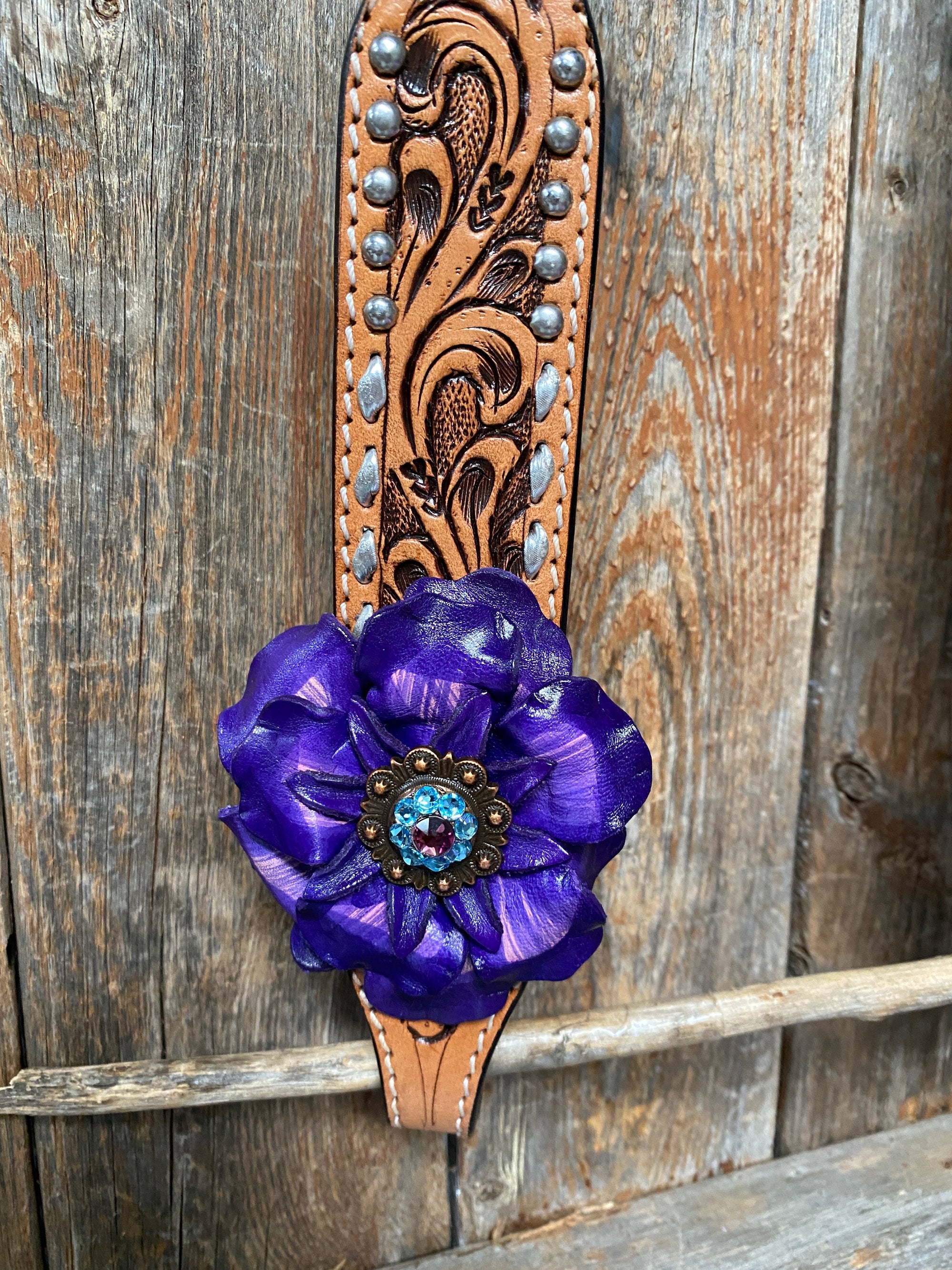Light Oil Silver Dot Purple and Aqua One Ear &amp; Breastcollar Tack Set 
