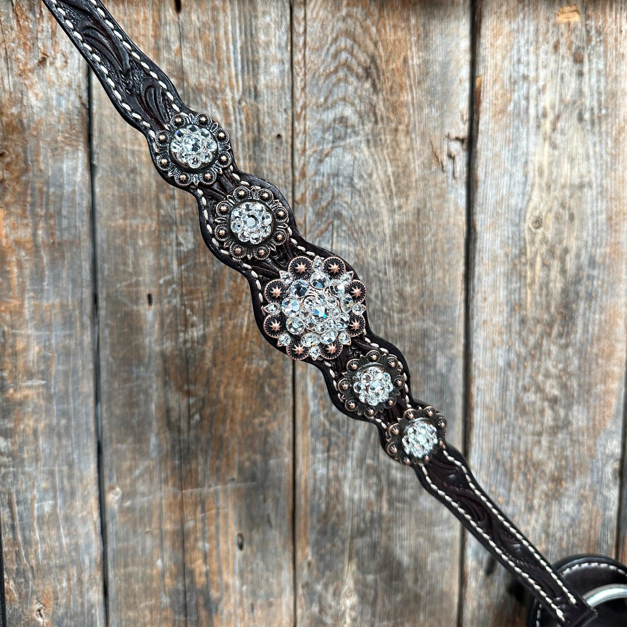 Dark Oil Floral Clear One Ear/ Breastcollar Tack Set 