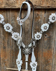 White Floral One Ear & Breastcollar Tack Set 