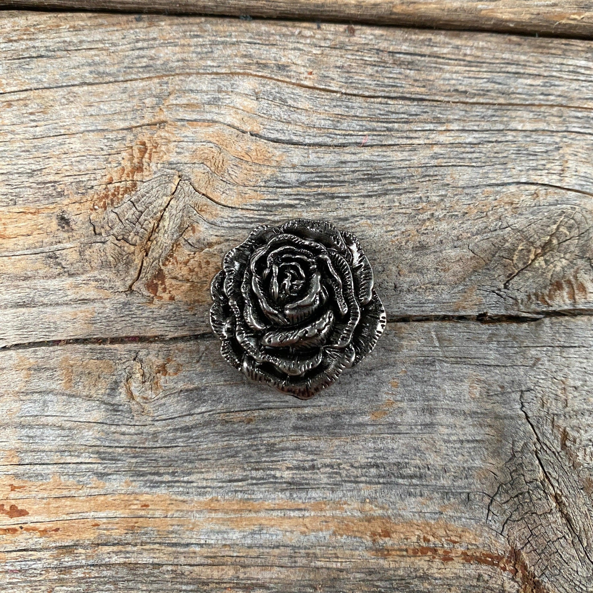 Antique Silver Rose Concho 1&quot;  W108AS