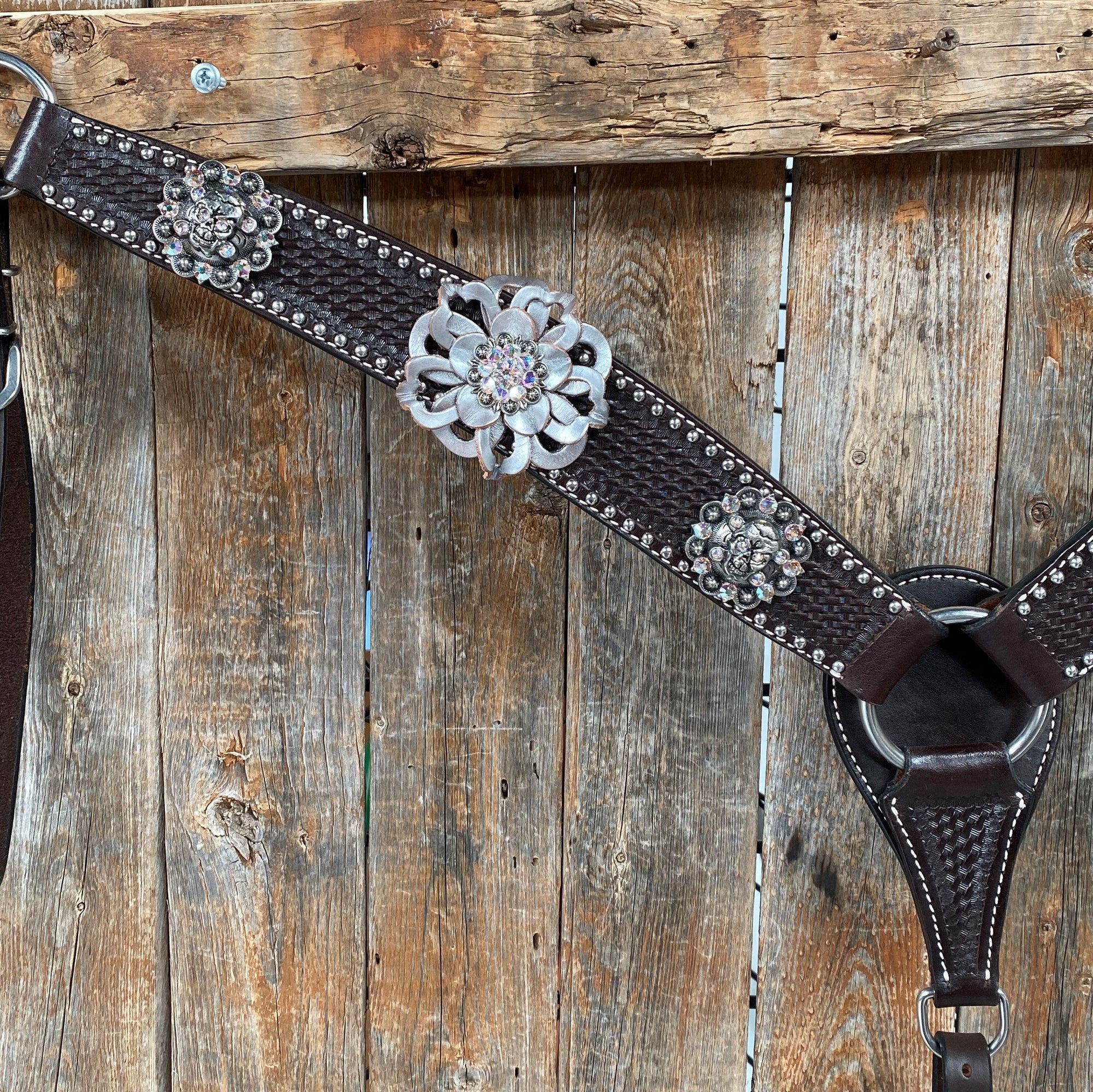 Dark Oil Silver Dot Flowers and Skulls Browband / One Ear Tack Set 