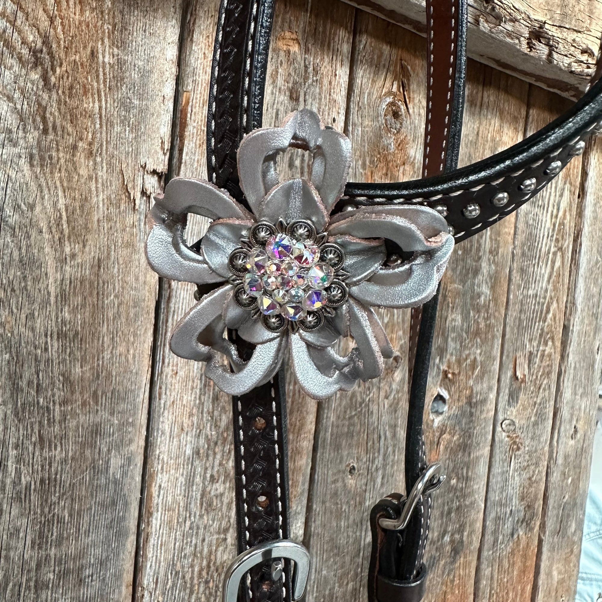 Dark Oil Silver Dot Flowers and Skulls Browband / One Ear Tack Set 