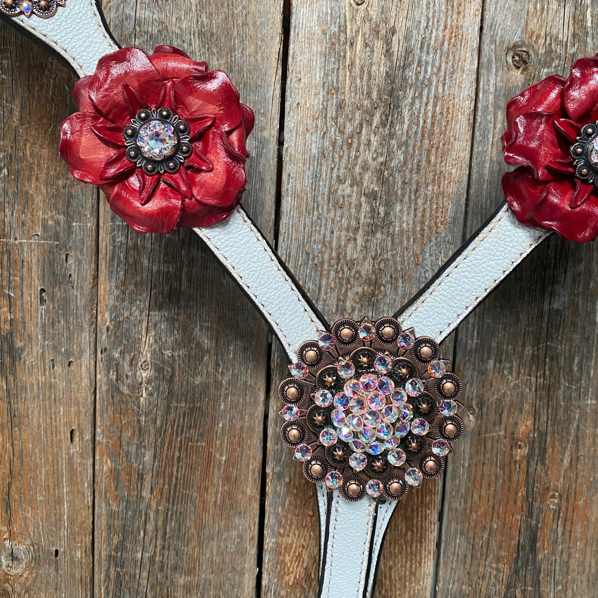 White Leather AB and Gardenias One Ear Tack Set with Wither Strap 