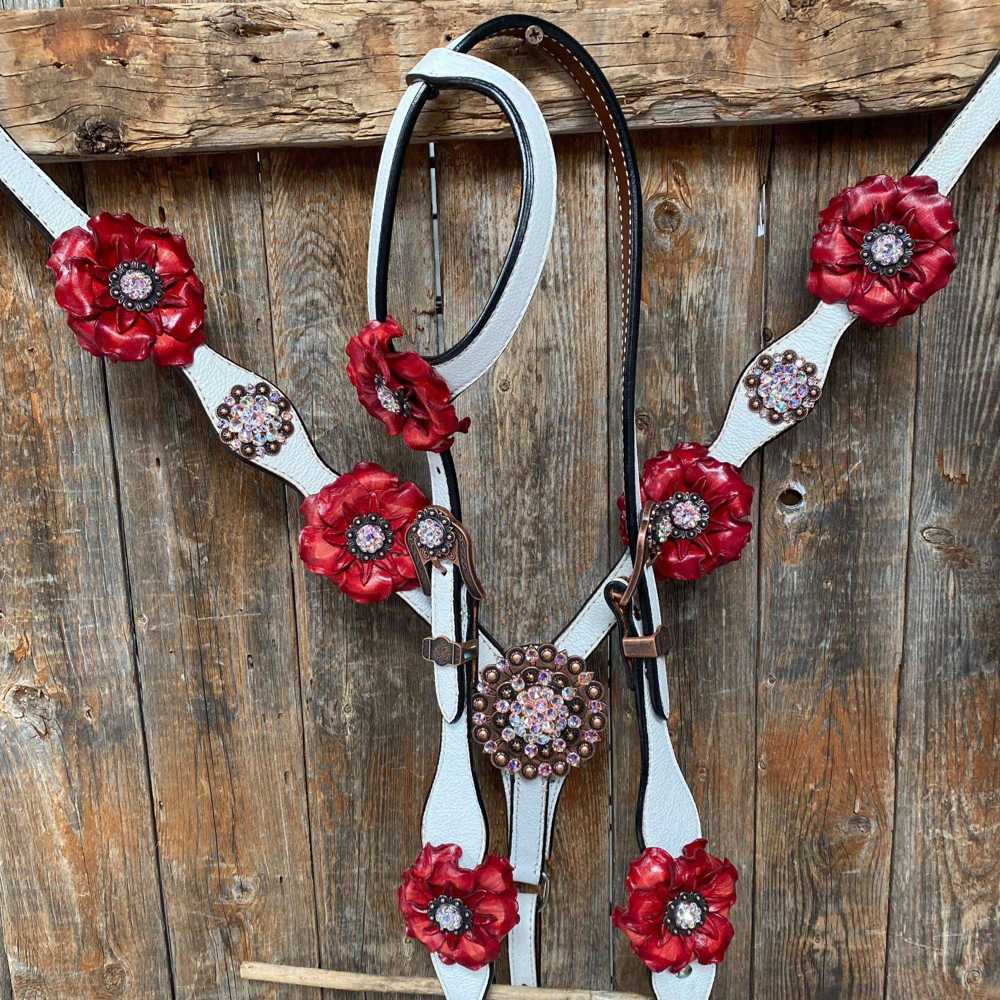 White Leather AB and Gardenias One Ear Tack Set with Wither Strap 