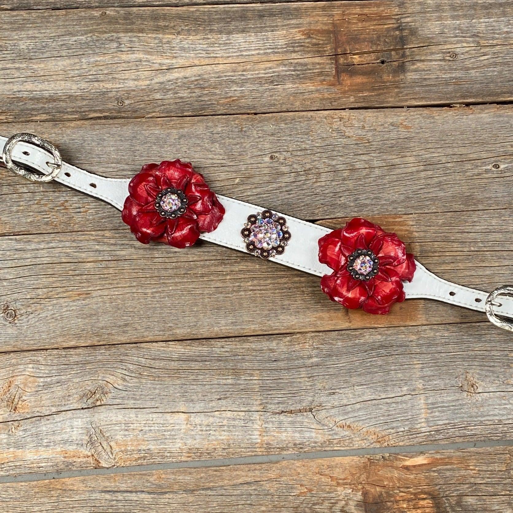 White Leather AB and Gardenias One Ear Tack Set with Wither Strap 