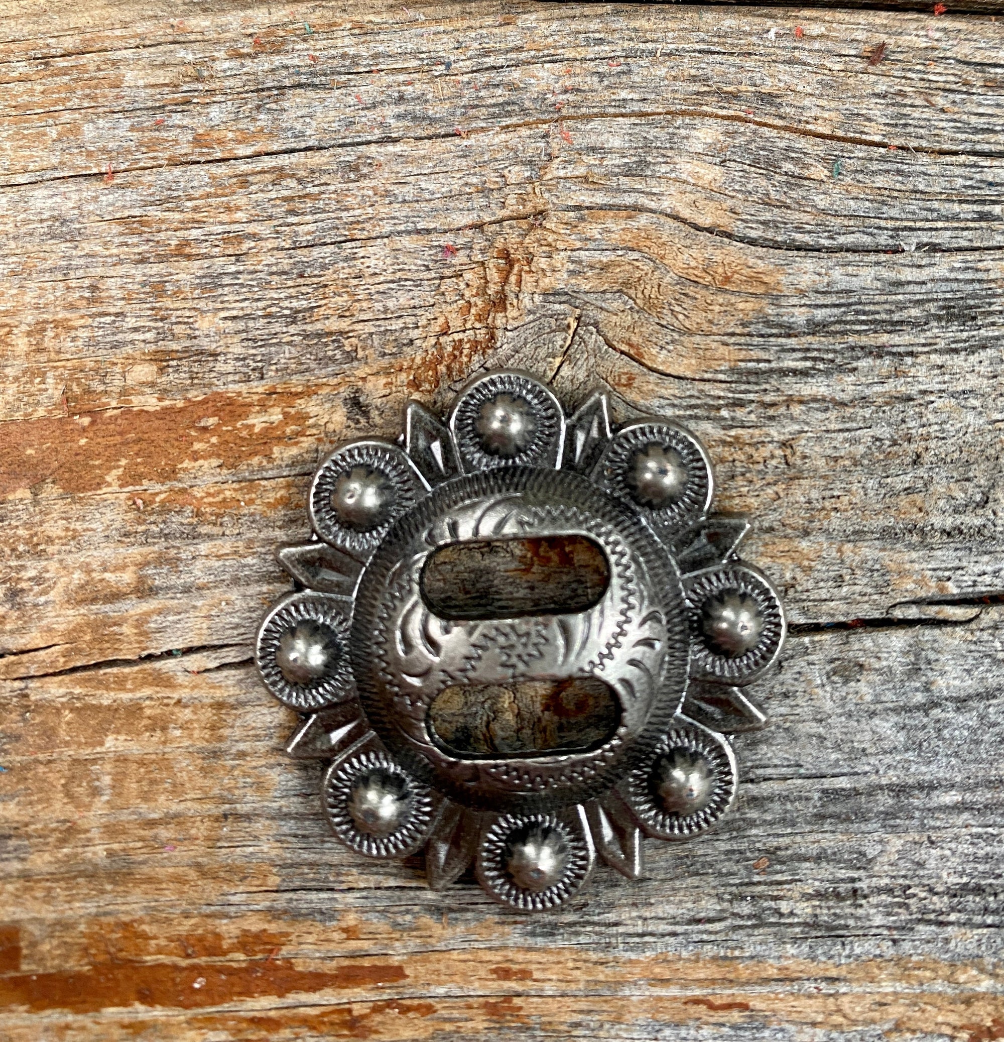 Antique Silver Berry Slotted Concho 1.5&quot; W173L