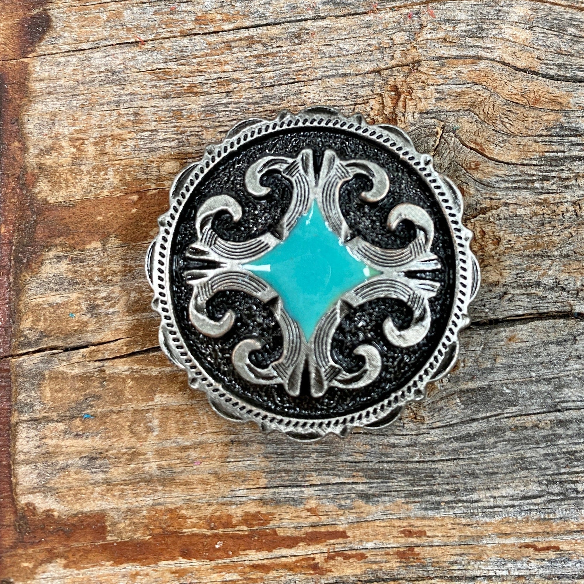 Turquoise Diamond Antique Silver 1&quot; Concho W148S