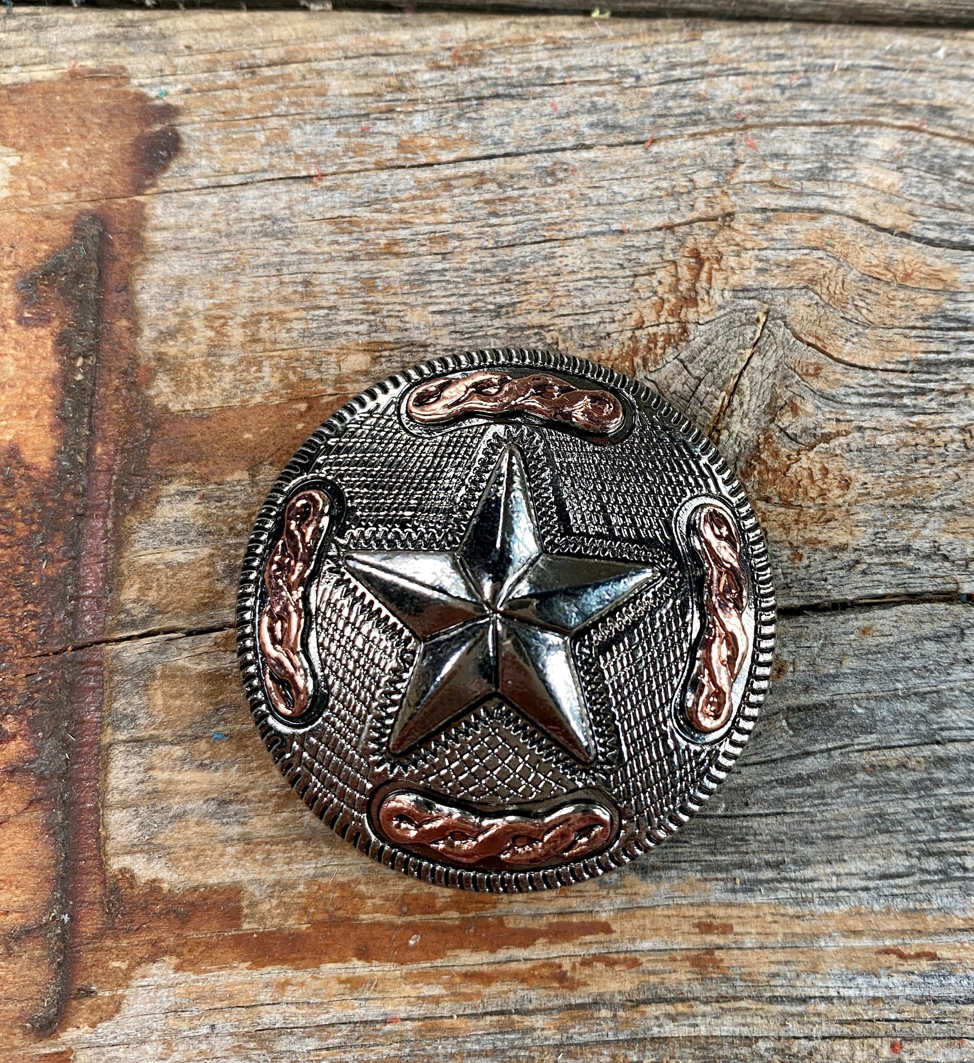 Antique Silver Texas Star Concho 1&quot; W187S