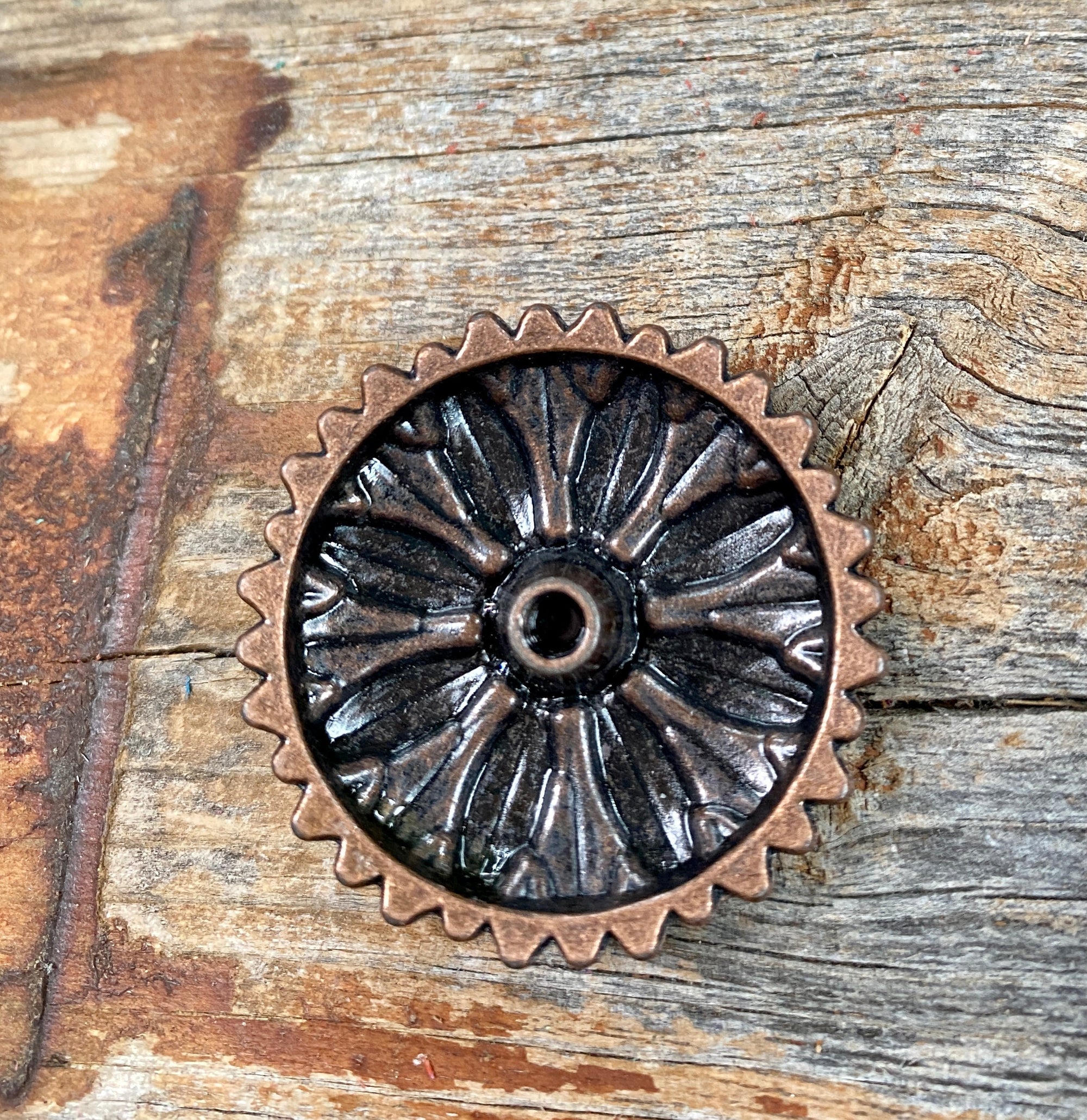 Copper Daisy Turquoise Concho 1&#39;  W132S
