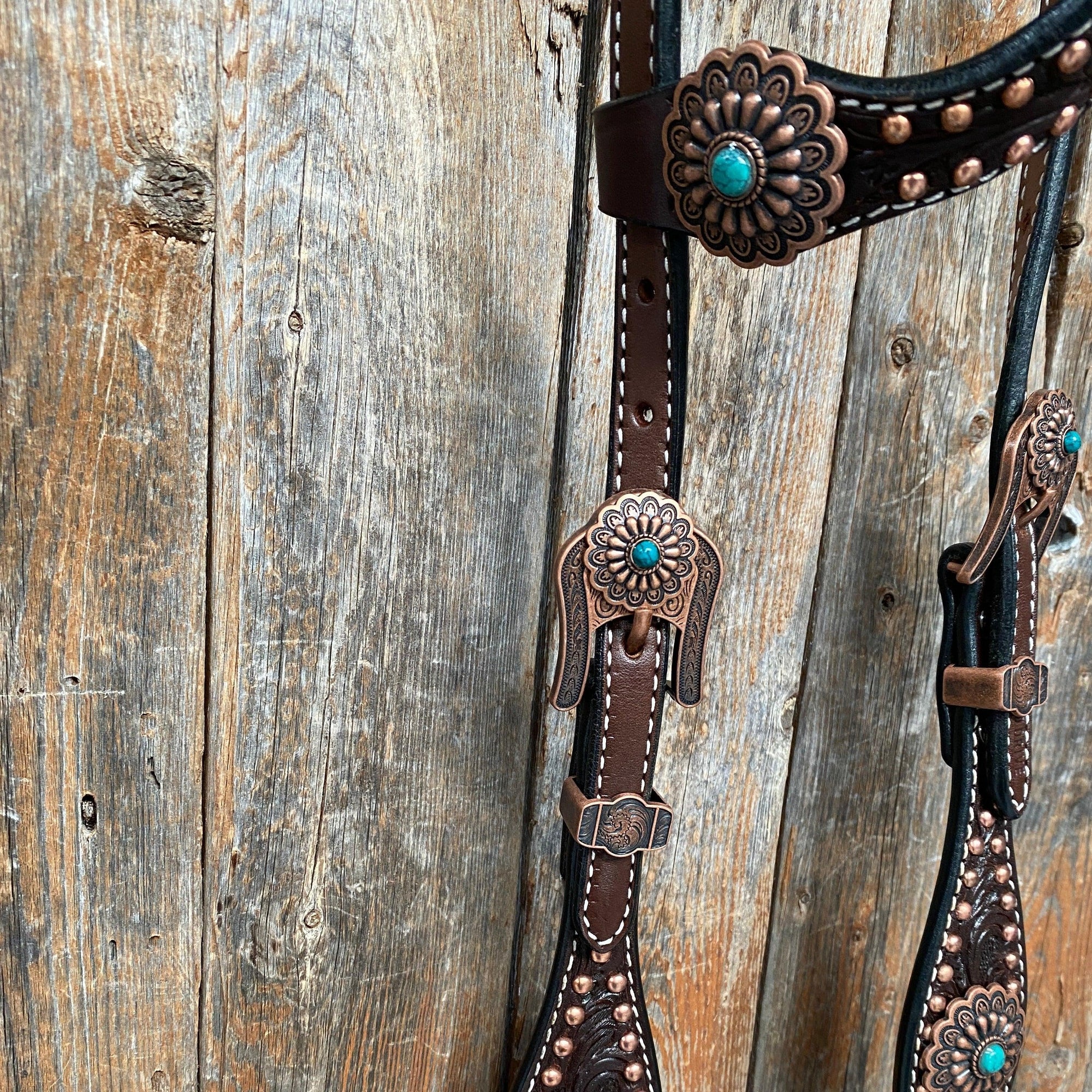 Dark Oil Copper Dot Floral with Turquoise Browband/One Ear Tack Set 