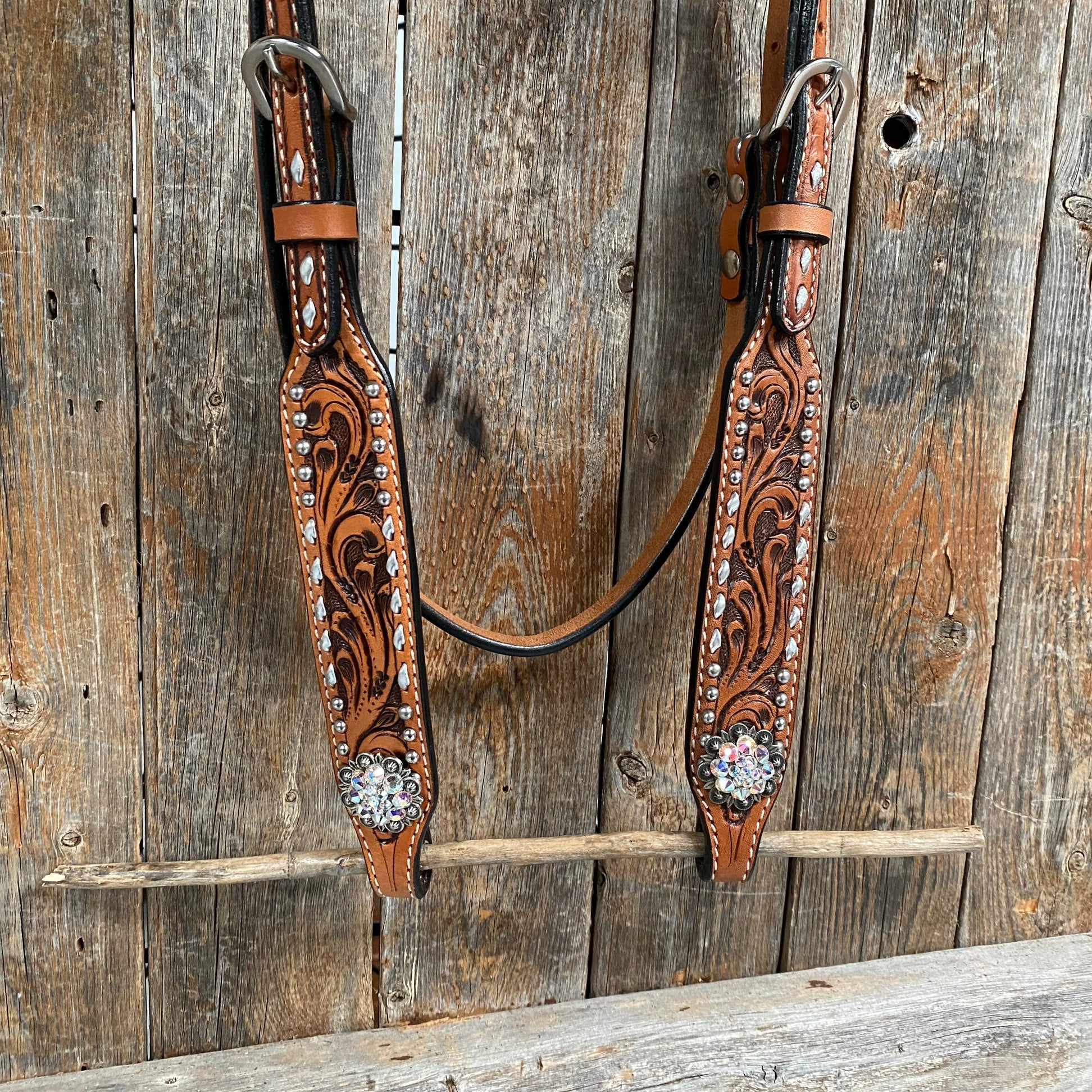 Silver Dot and Buckstitch Fancy AB Browband Tack Set