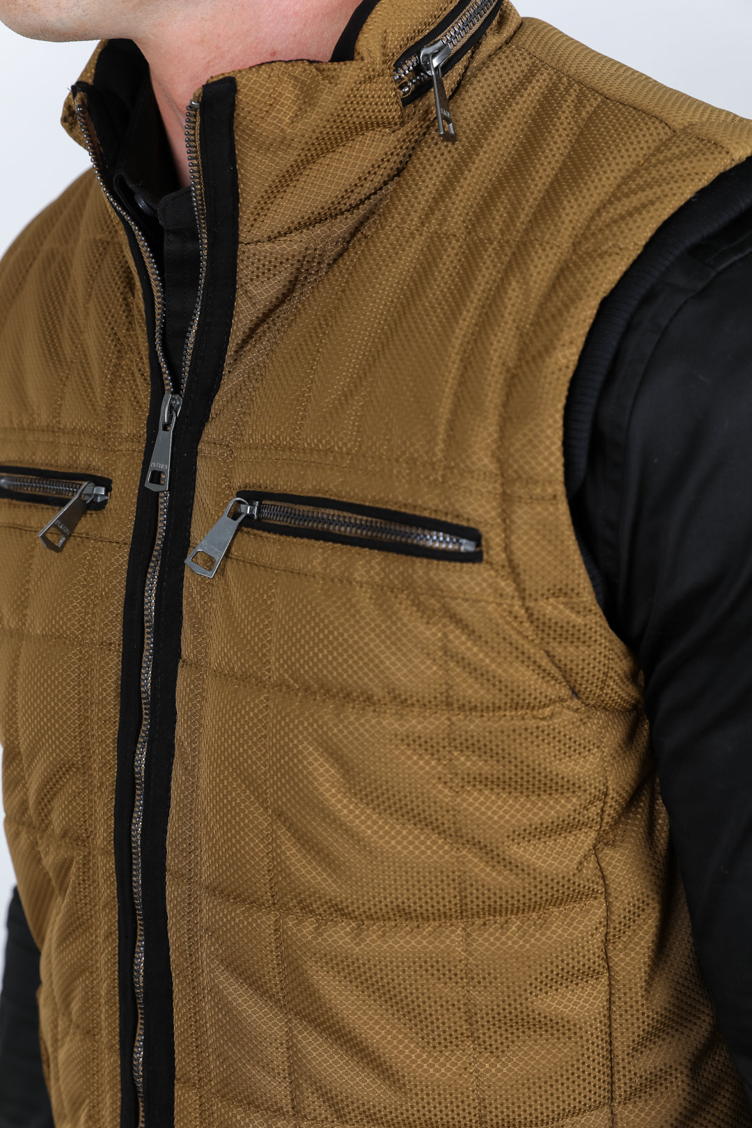 Men&#39;s Quilted Fur Lined Vest - Camel