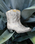 A3550 - WOMEN'S WHITE GLITTERED INLAY AND CRYSTALS SNIP TOE WEDDING COWBOY BOOTIE