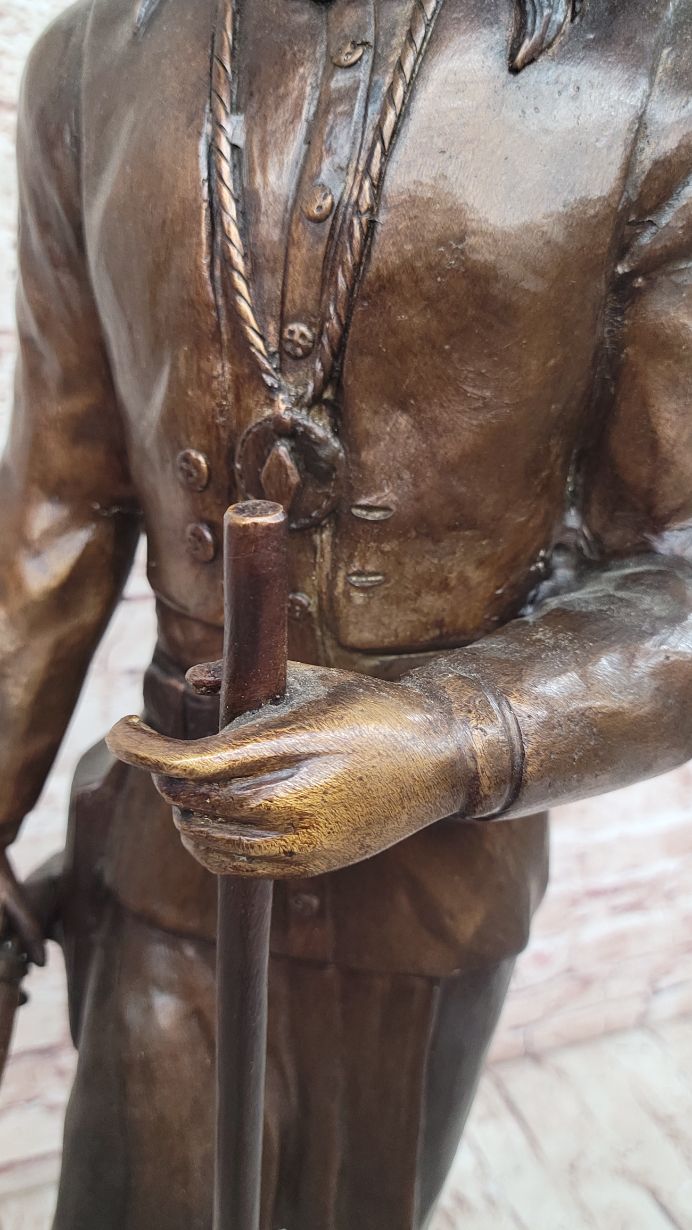 Native American Indian Apache Chief Cochise Bronze Statue Sculpture Figure on Marble Base