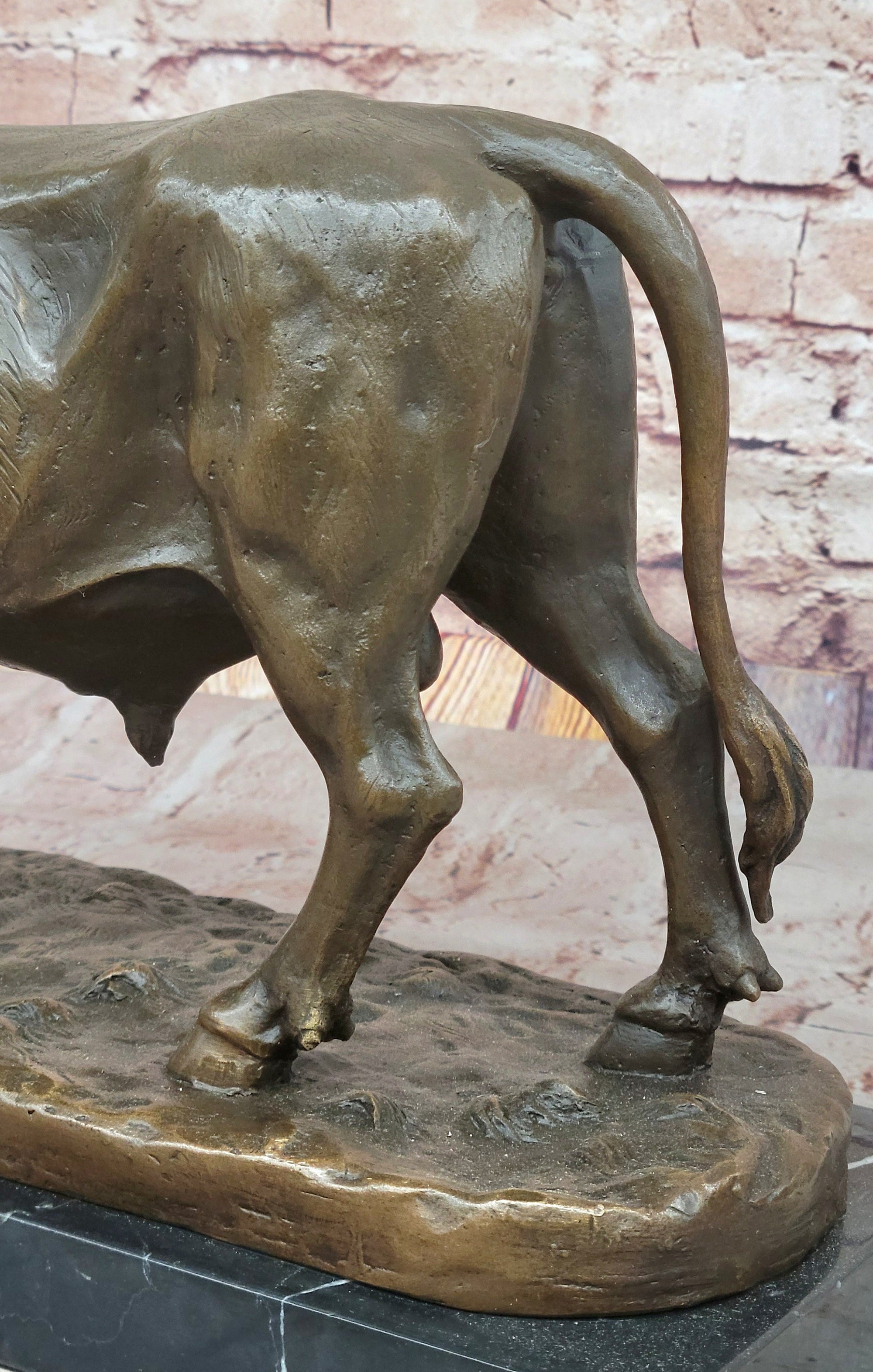 Classic Bronze Cow Sculpture by Isidore Bonheur – Detailed Farm Animal Statue on Marble Base