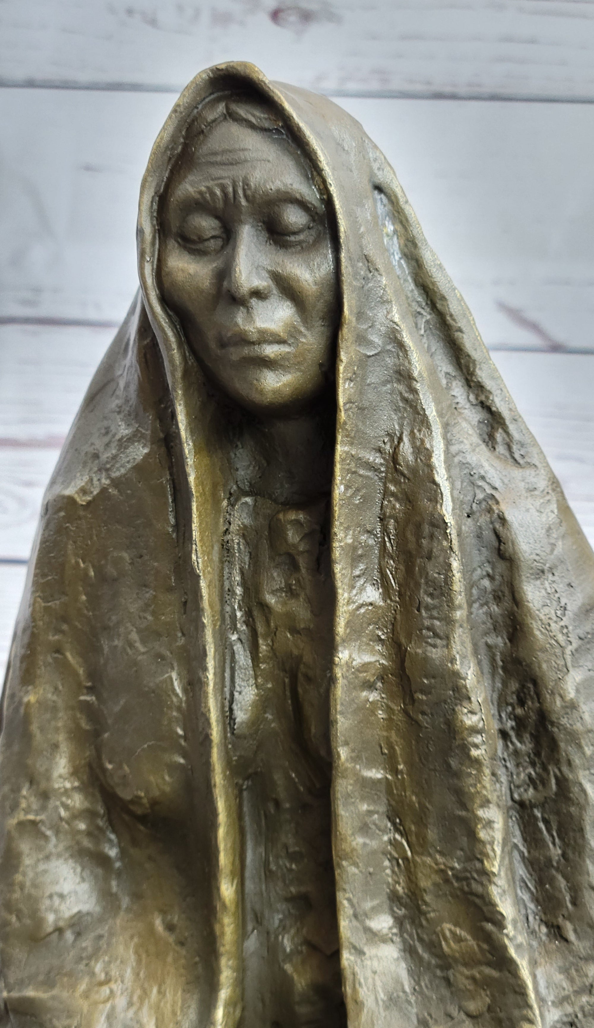 Native American Art Indian w/ Cloak Meditating Bronze Sculpture Figure Statue 11&quot; x 10&quot;