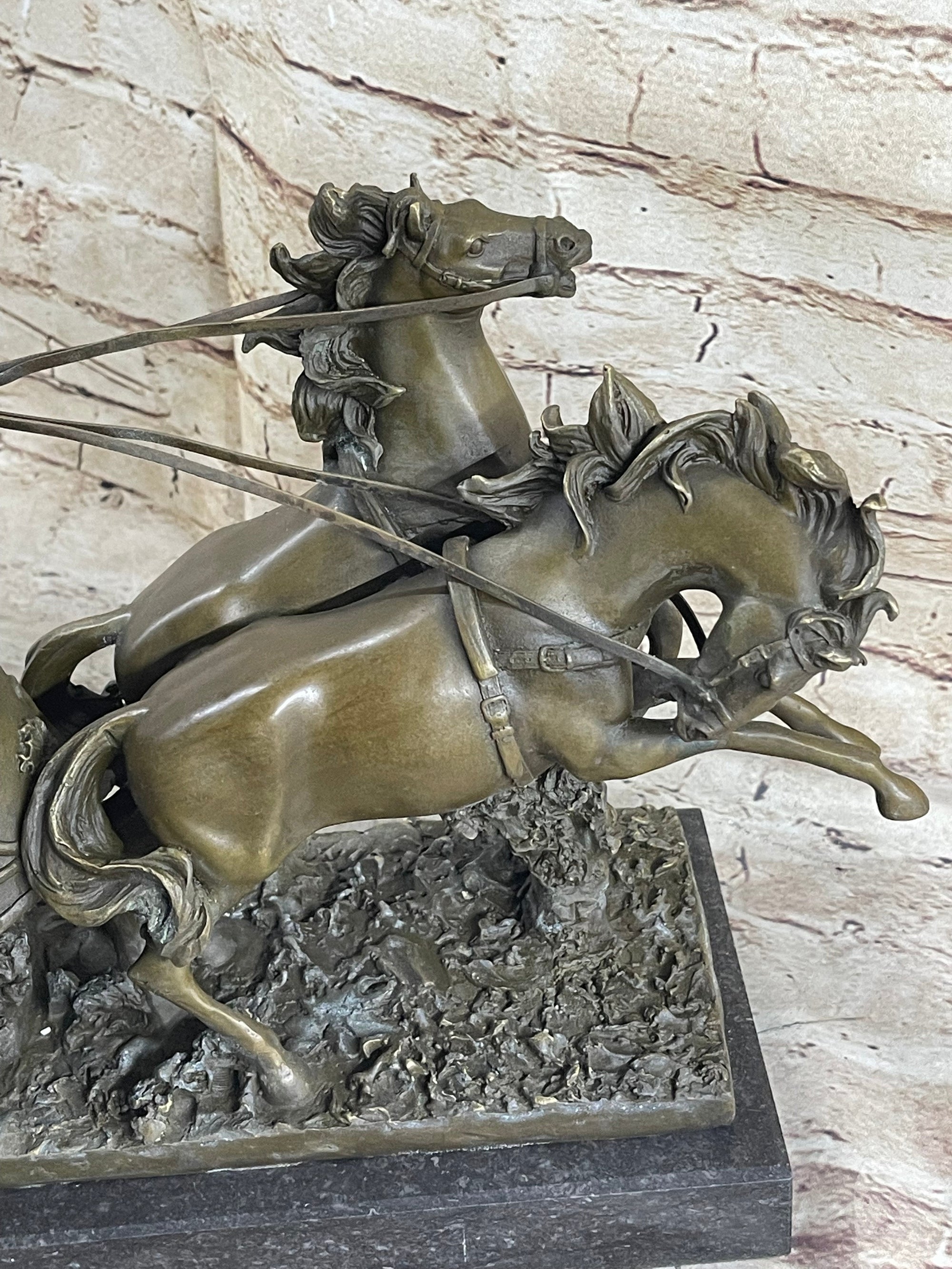 Nike Driving Chariot with Horses Bronze Sculpture Figurine Figure Decor