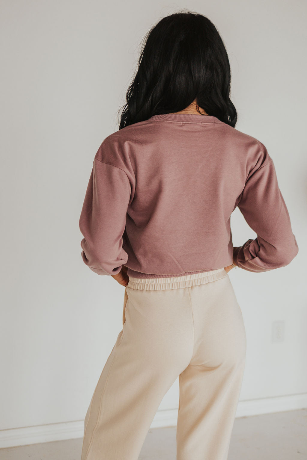 The Team Roper Sweatshirt in Mauve