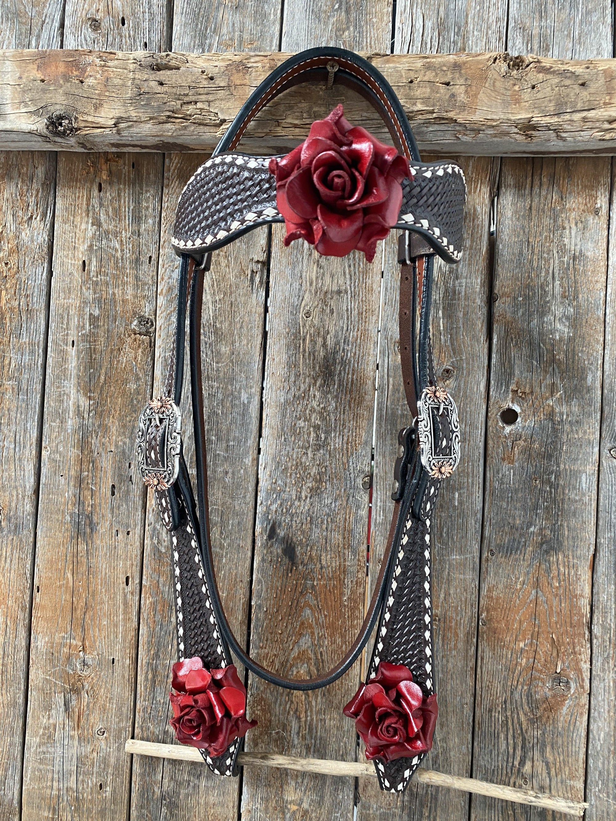 Dark Oil Buckstitch -Red Rose Browband Headstall &amp; Breastcollar Tack Set 