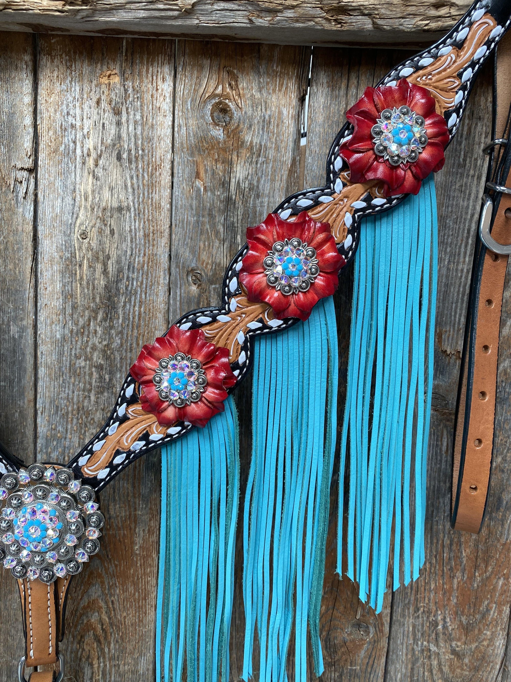 Buckstitch One Ear Headstall &amp; Breastcollar Set -Red Flowers 