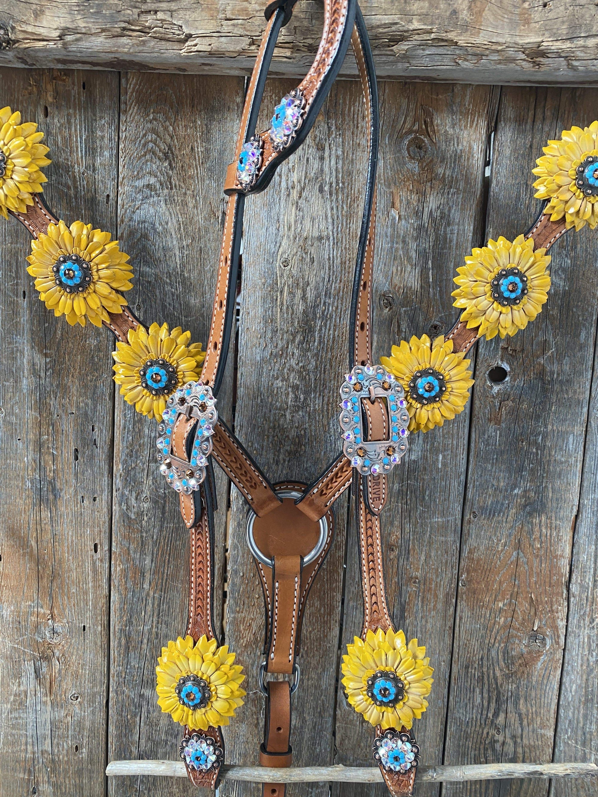 One Ear &amp; Breastcollar -Yellow Daisy 