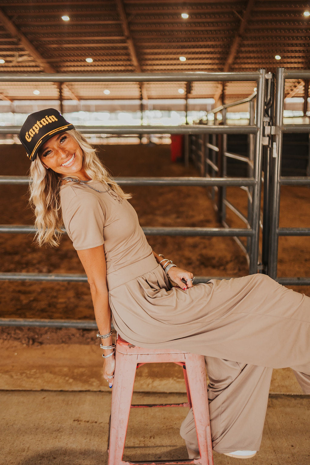 The Team Roper Set in Tan