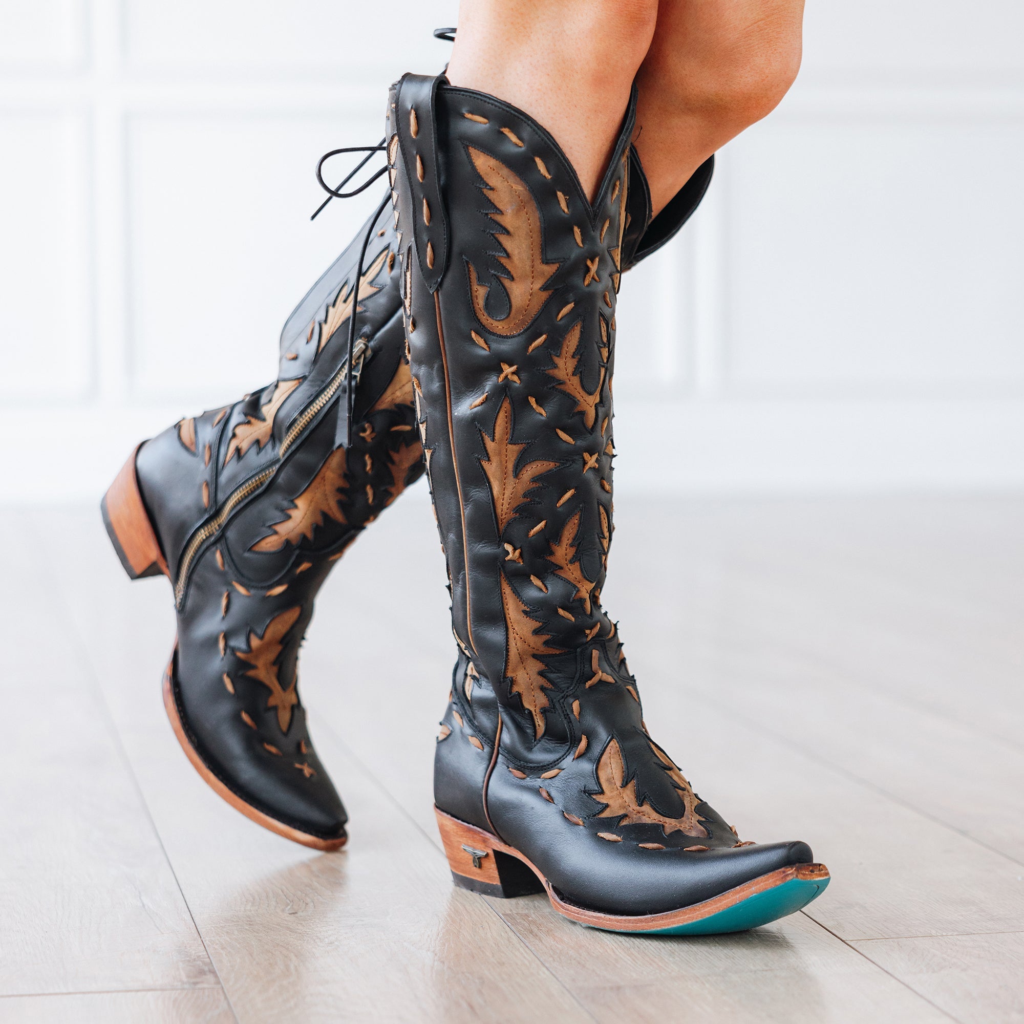 Reverie Knee High Corset - Jet Black and Burnt Caramel