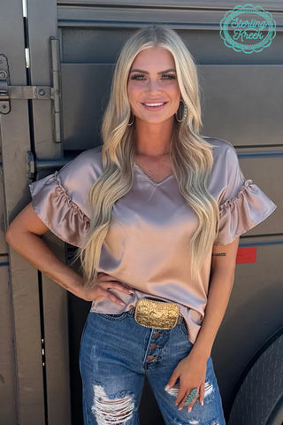 DOWNTOWN DARLING TOP TAUPE