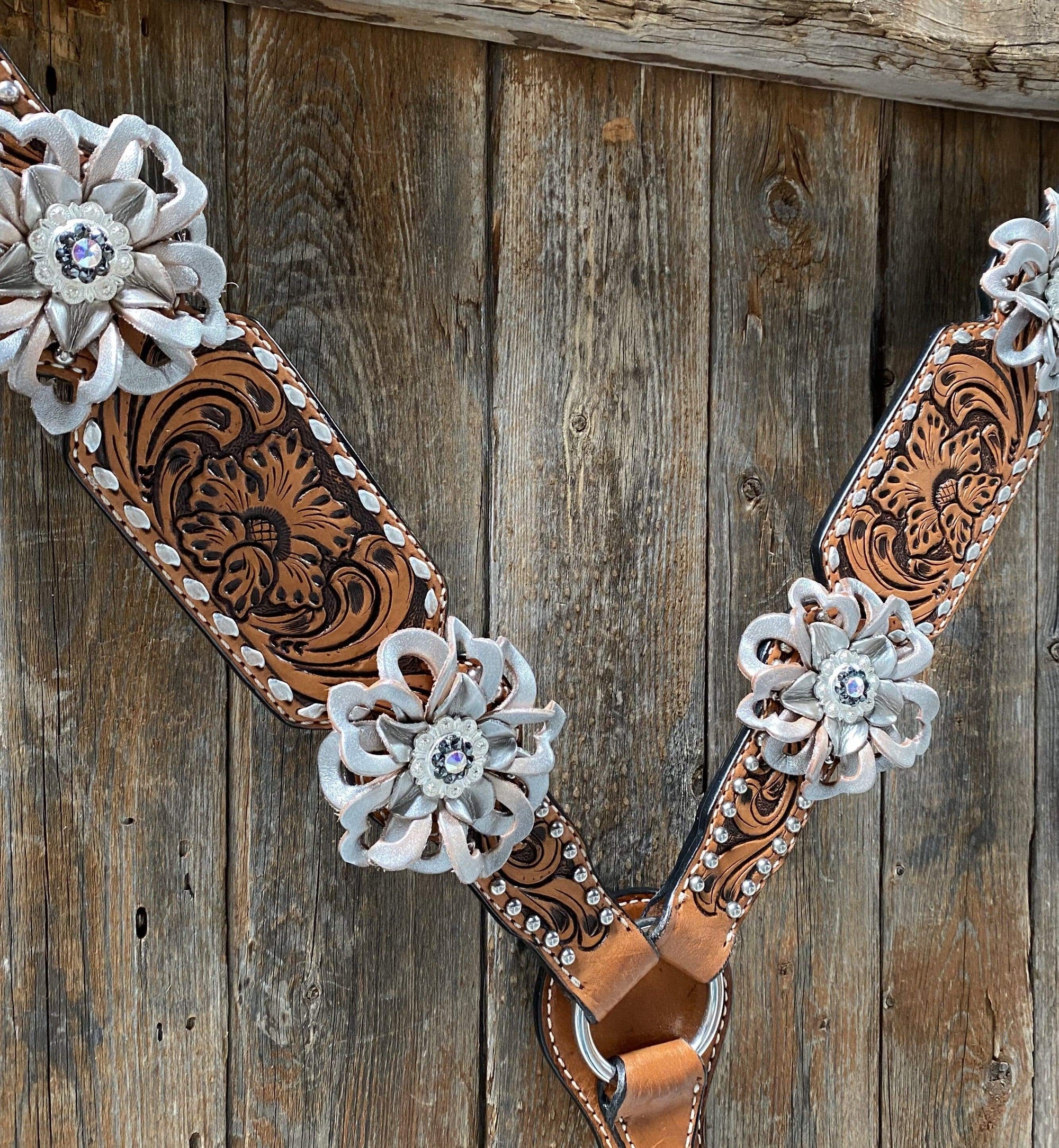 Silver Buckstitch Breastcollar - 